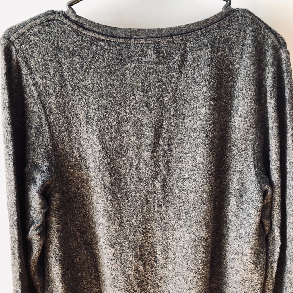 WILDFOX heart smile pullover crewneck sweatshirt - Picture 5 of 7